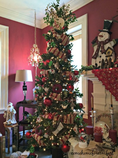 Christmas In July come home for comfort 7