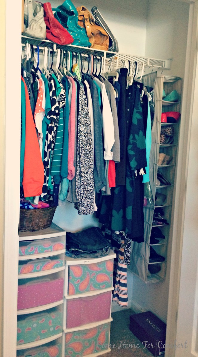 Switching Out Your Clothes for the New Season via ComeHomeForComfort.com 2