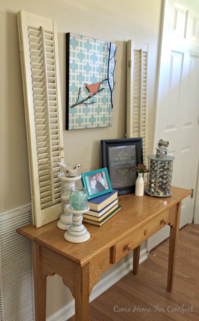 Summertime Decor via ComeHomeForComfort.com