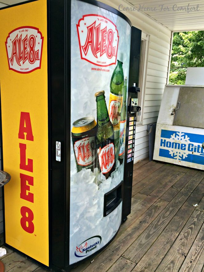 JK's Grocery via ComeHomeForComfort.com 9