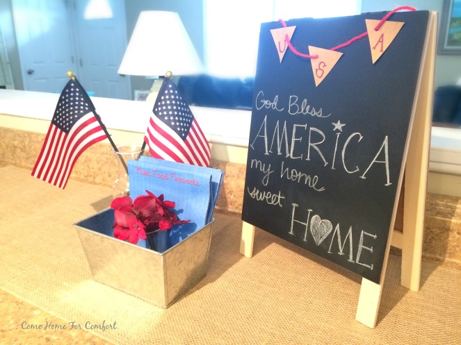 My Home Sweet Home Patriotic Decor from ComeHomeForComfort.com